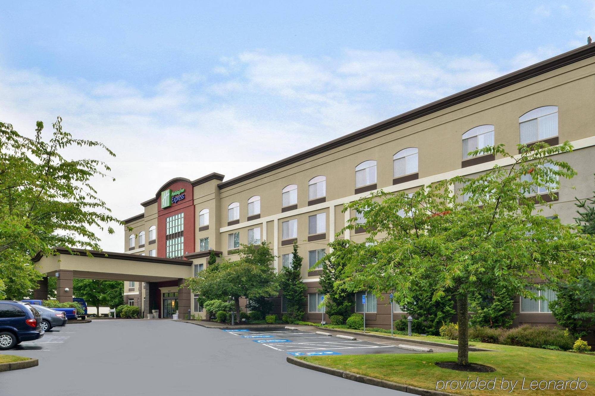 Holiday Inn Express Portland West/Hillsboro By Ihg Exterior photo