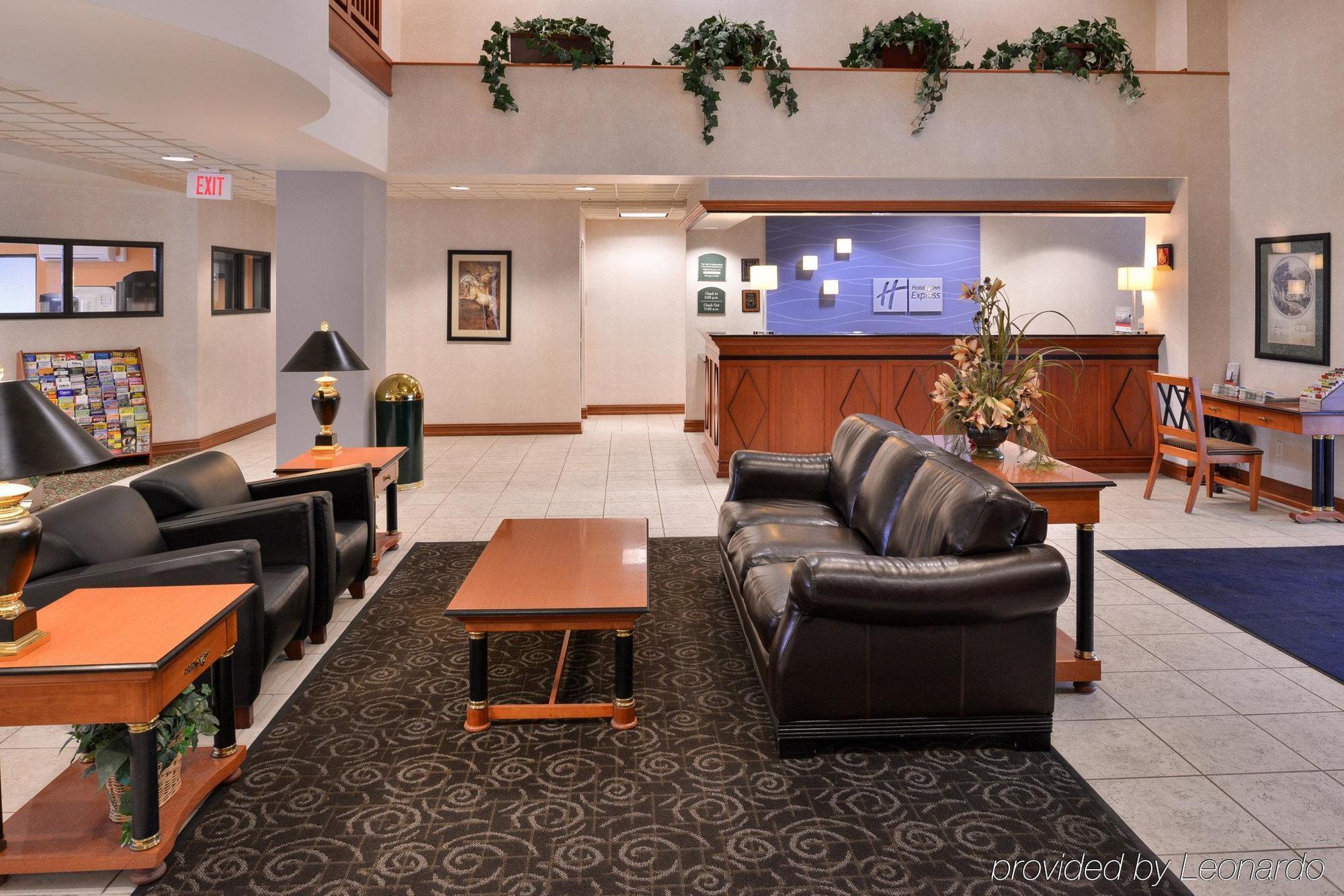 Holiday Inn Express Portland West/Hillsboro By Ihg Exterior photo
