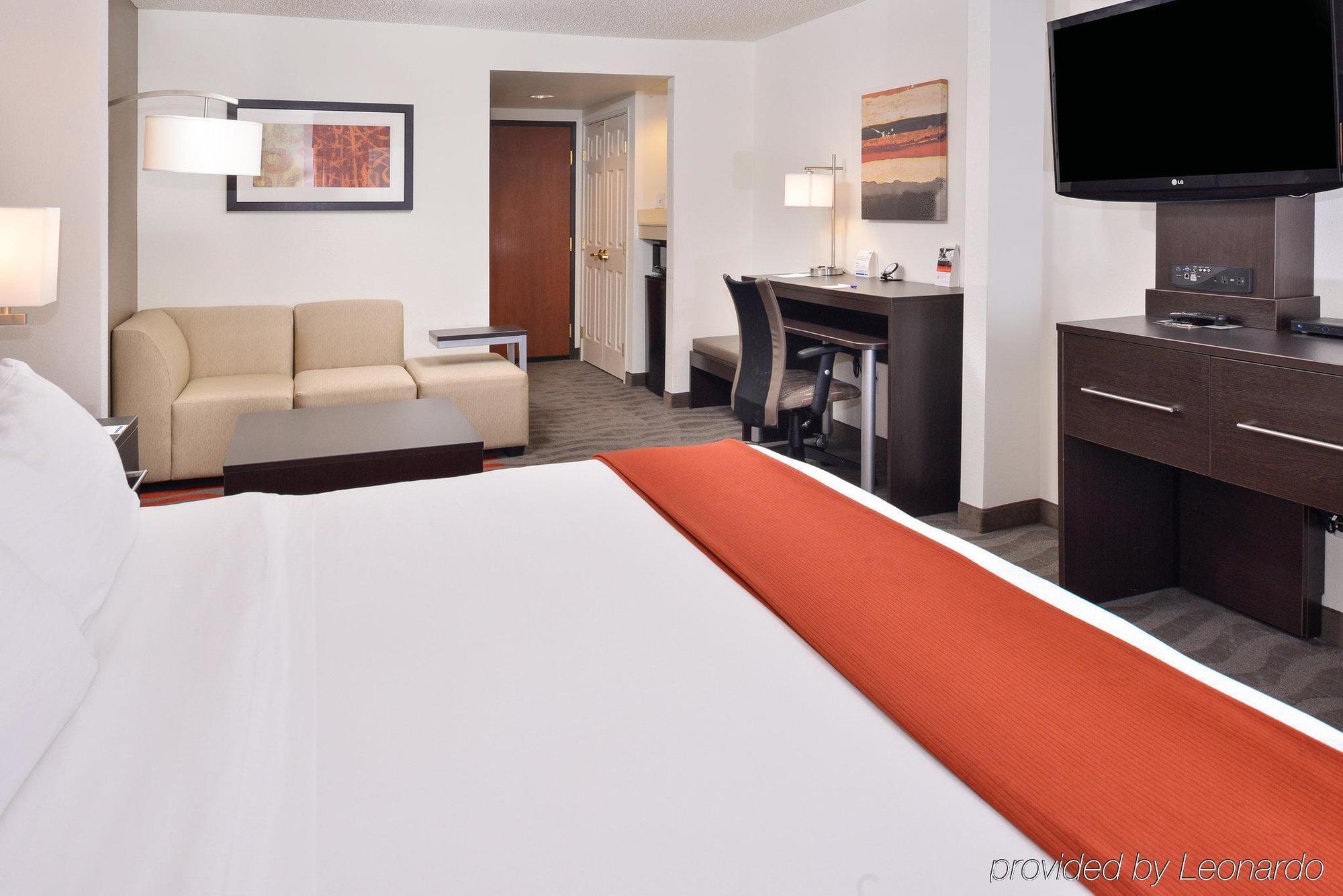 Holiday Inn Express Portland West/Hillsboro By Ihg Exterior photo