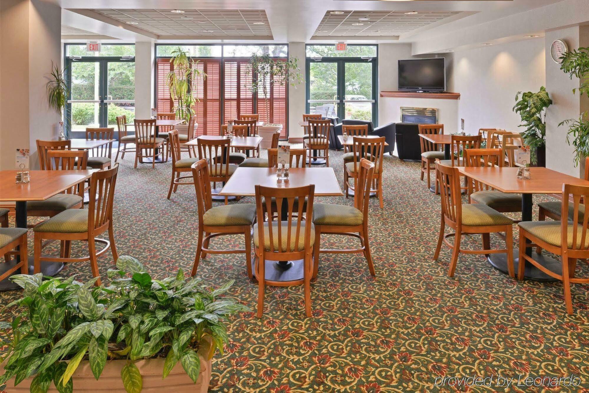 Holiday Inn Express Portland West/Hillsboro By Ihg Exterior photo