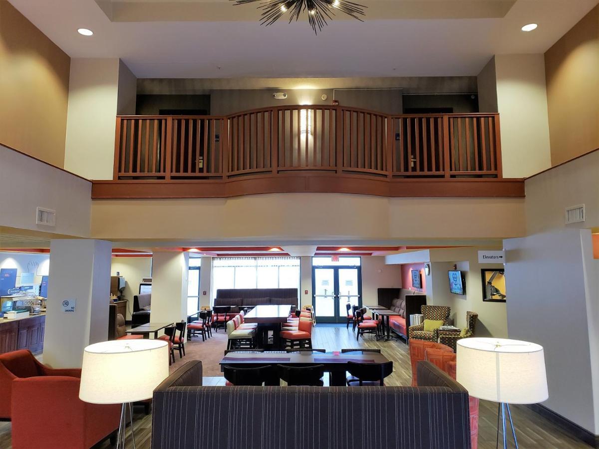 Holiday Inn Express Portland West/Hillsboro By Ihg Exterior photo